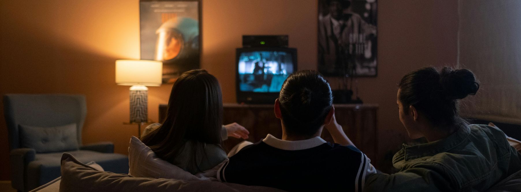 friends watching tv shows to help improve language proficiency