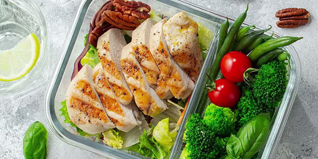 Meal Prep auf shöpping.at. Mit passenden Kochbüchern, Frischhaltedosen und mehr!