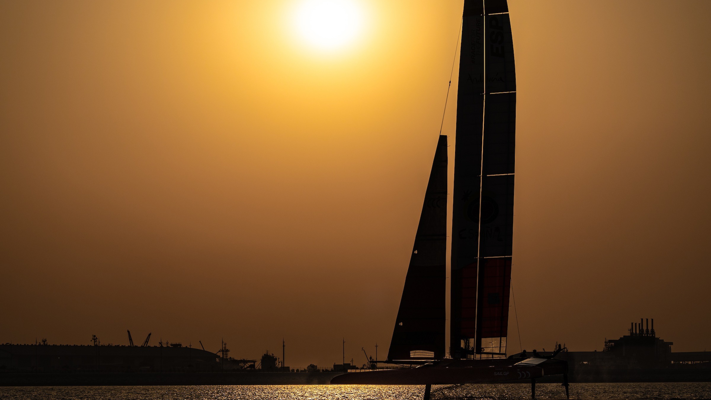 Season 3 // Dubai Sail Grand prix // Canada flying the F50 in training