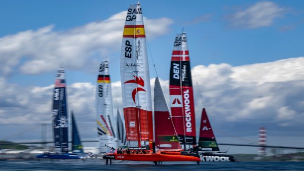 The Russell Report: Coutts on team frictions post USA capsize and closing gaps on the leaderboard ahead of SailGP's Canadian debut