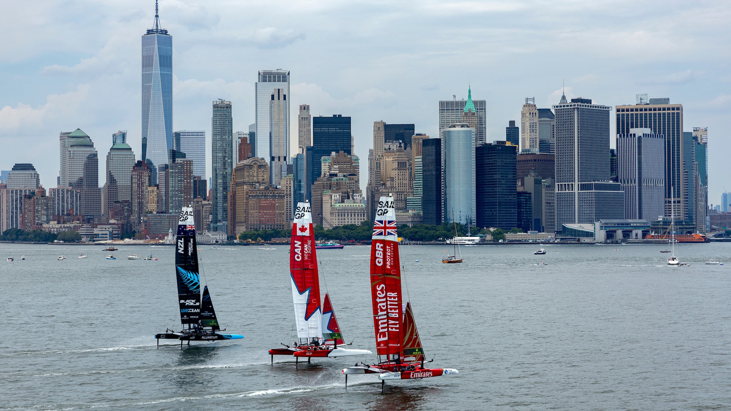 Season 4 // Emirates GBR, Canada and New Zealand with New York backdrop in Final