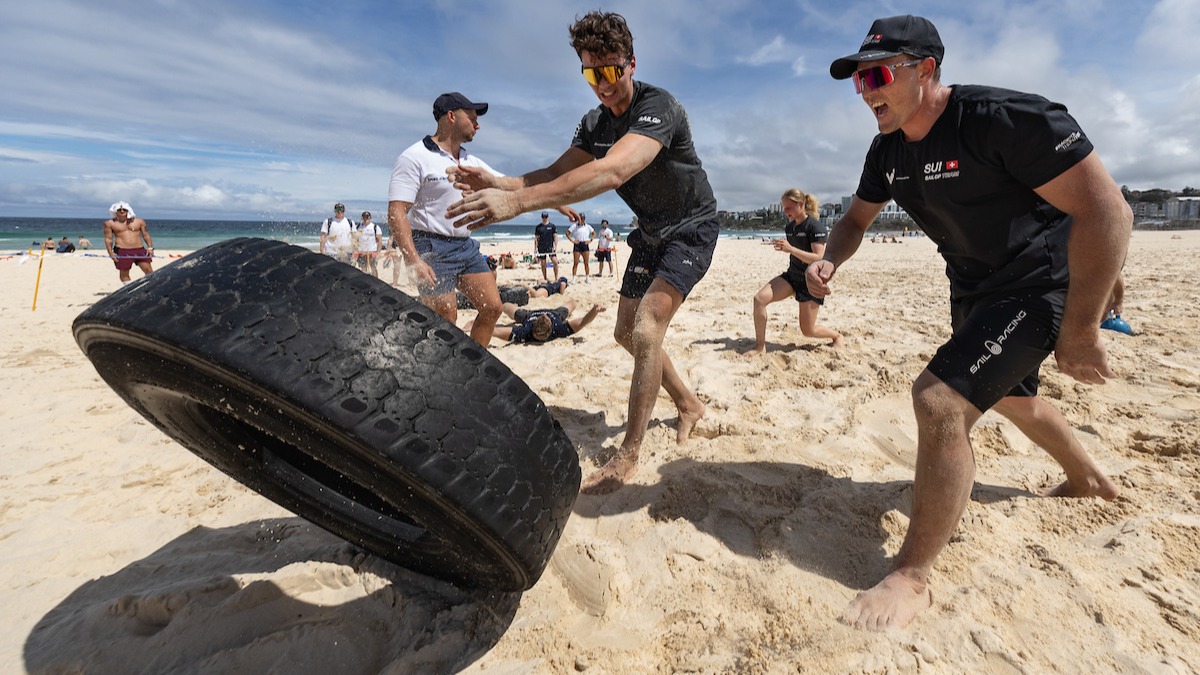 Season 4 // SailGP athletes warm up with Royal Australian Navy on Bondi Beach with exercises 