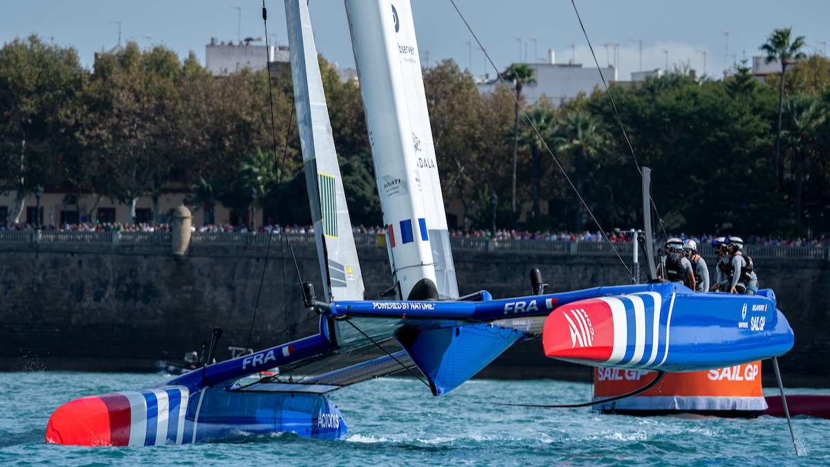 Season 4 // France SailGP Team underway on Bay of Cadiz 