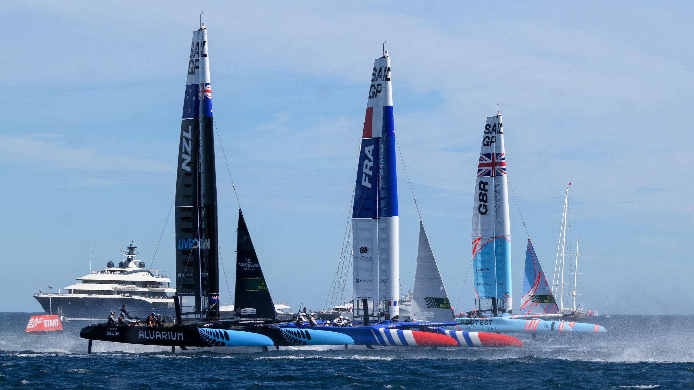 Season 3 // Range Rover France Sail Grand Prix // New Zealand, France and Great Britain neck and neck