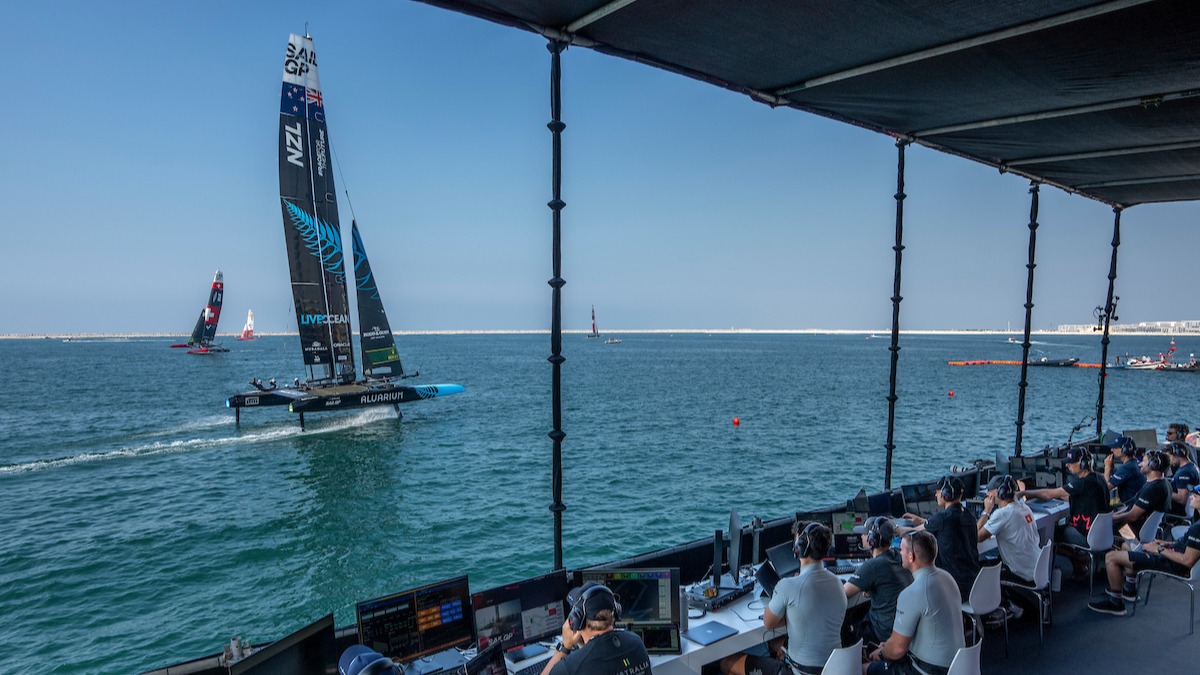 Dubai Sail Grand Prix | Season 3 | New Zealand | Racing