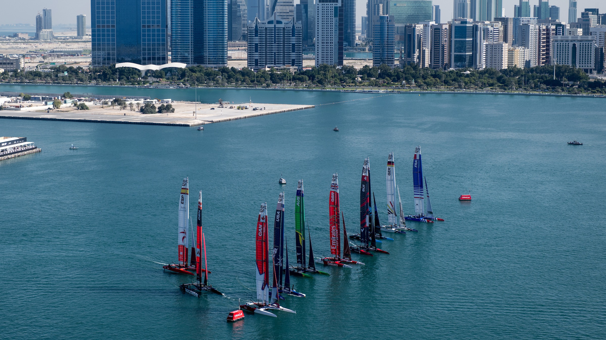 Season 4 // The fleet cross the start line in Abu Dhabi practice session 