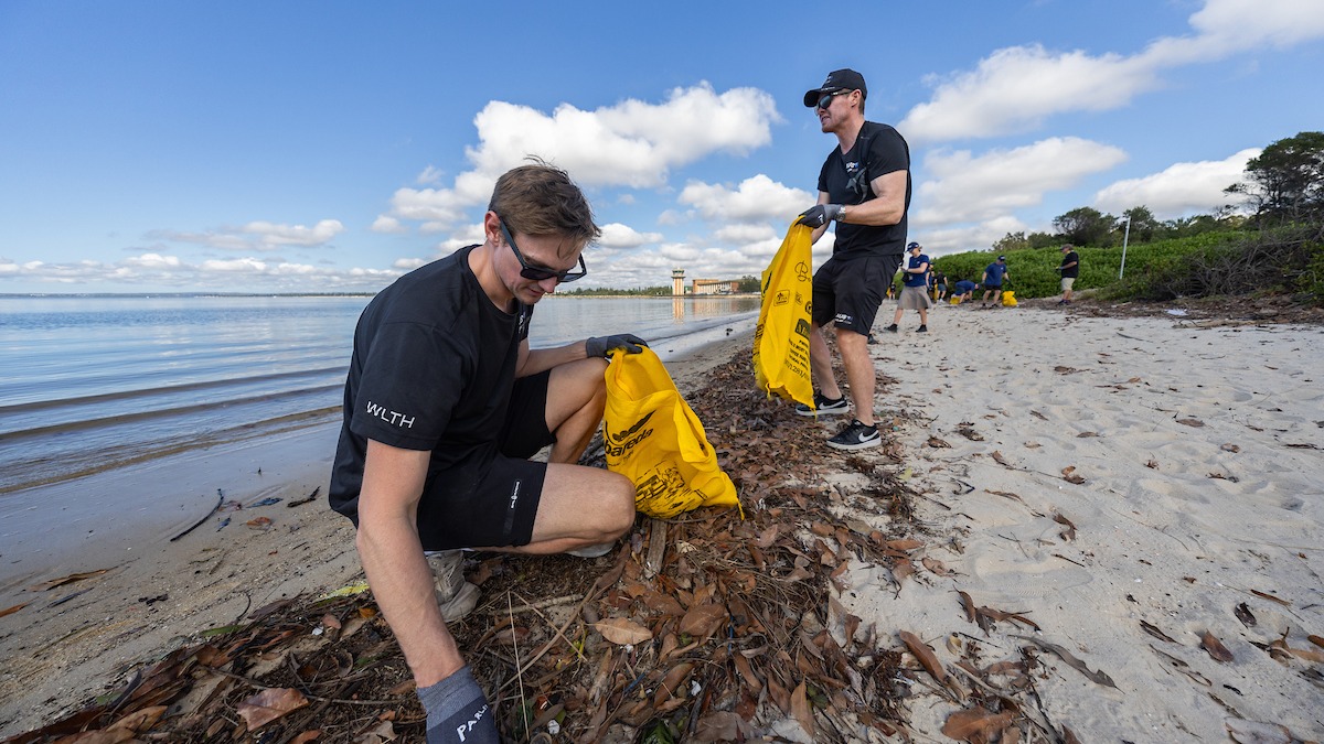 Season 4 // Australia SailGP Team undertake beach clean 