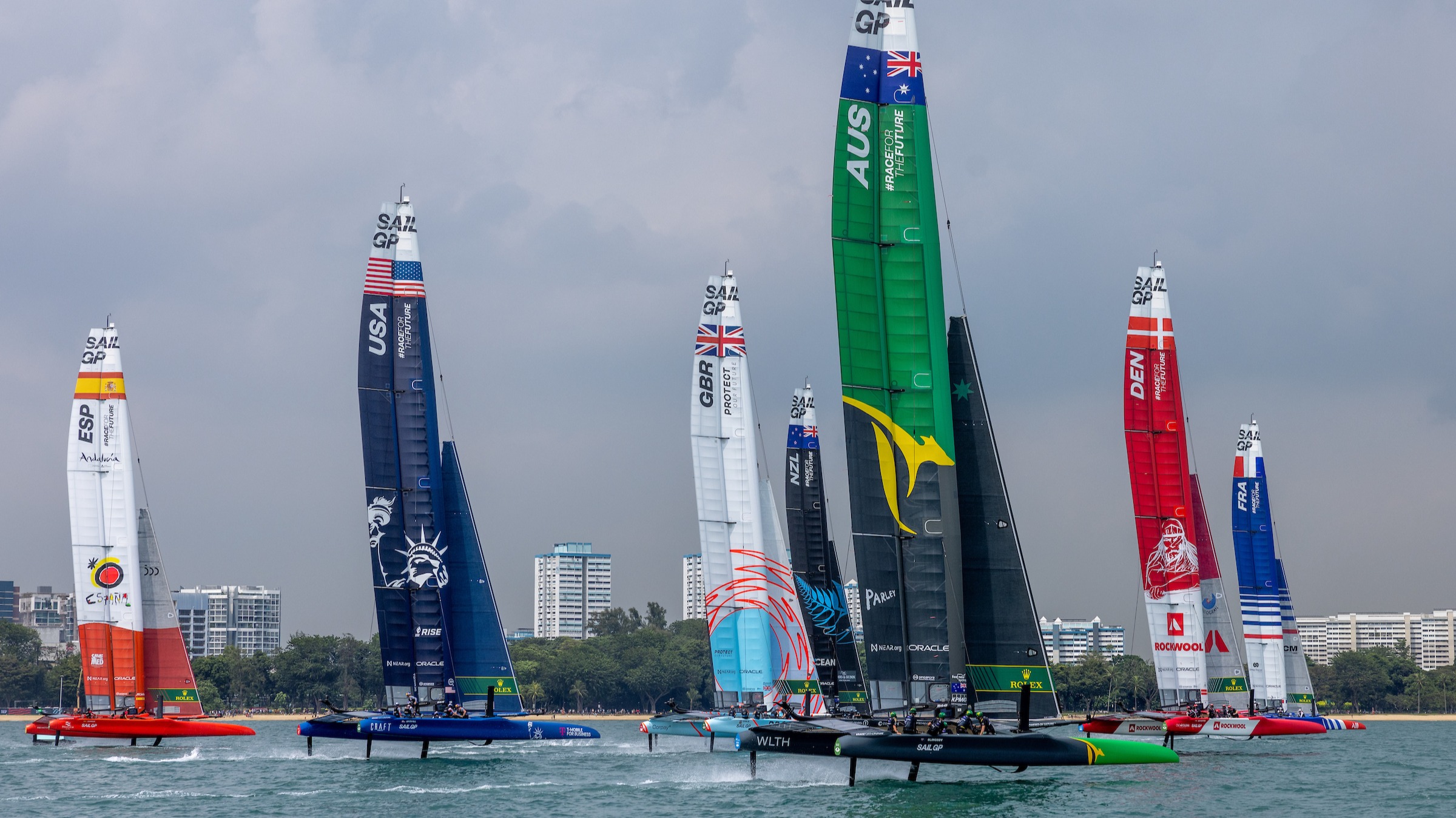 Season 3 // Singapore Sail Grand Prix // Fleet up and foiling