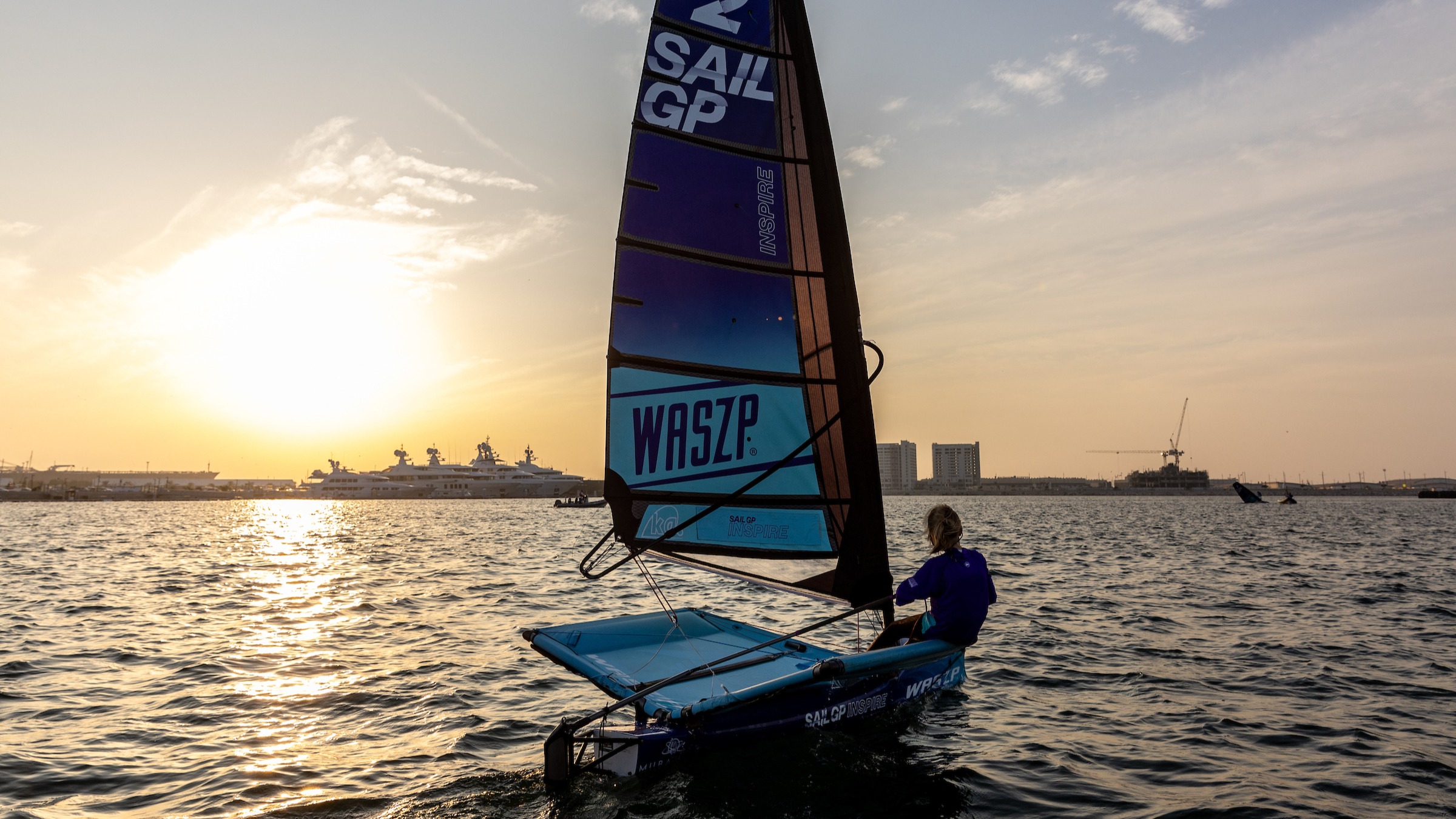 Season 4 // WASZP sailor in Dubai ahead of Emirates Dubai Sail Grand Prix