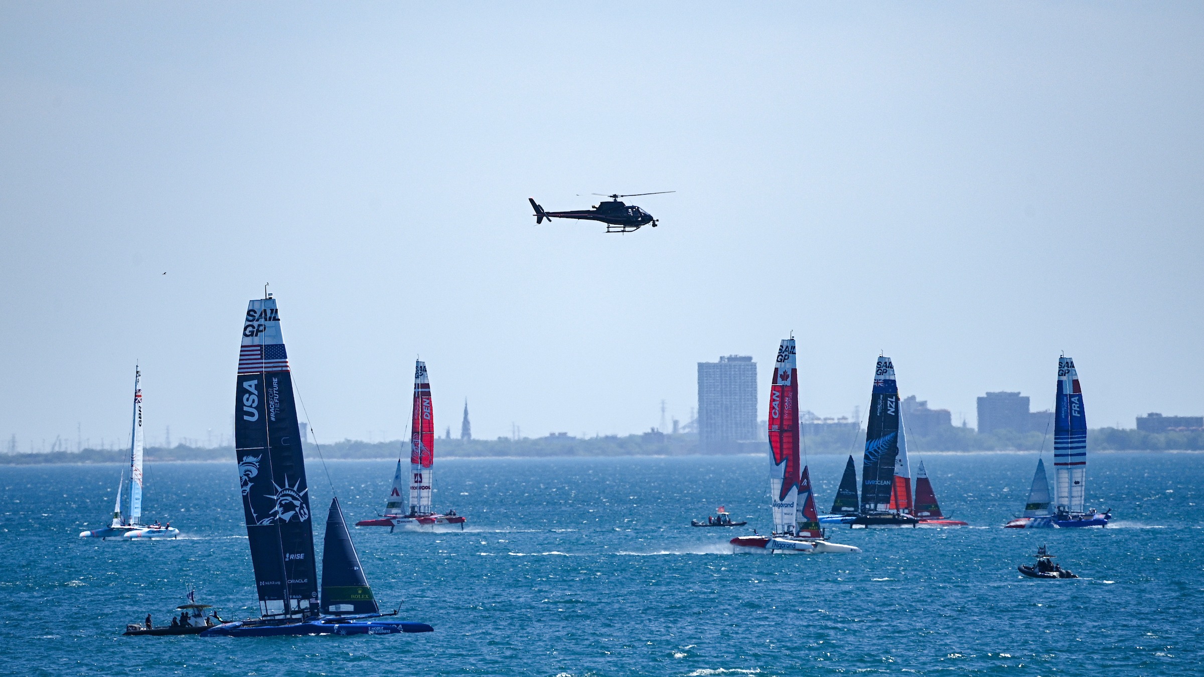 Season 3 // United States Grand Prix Chicago // Fleet in practice racing with helicopter