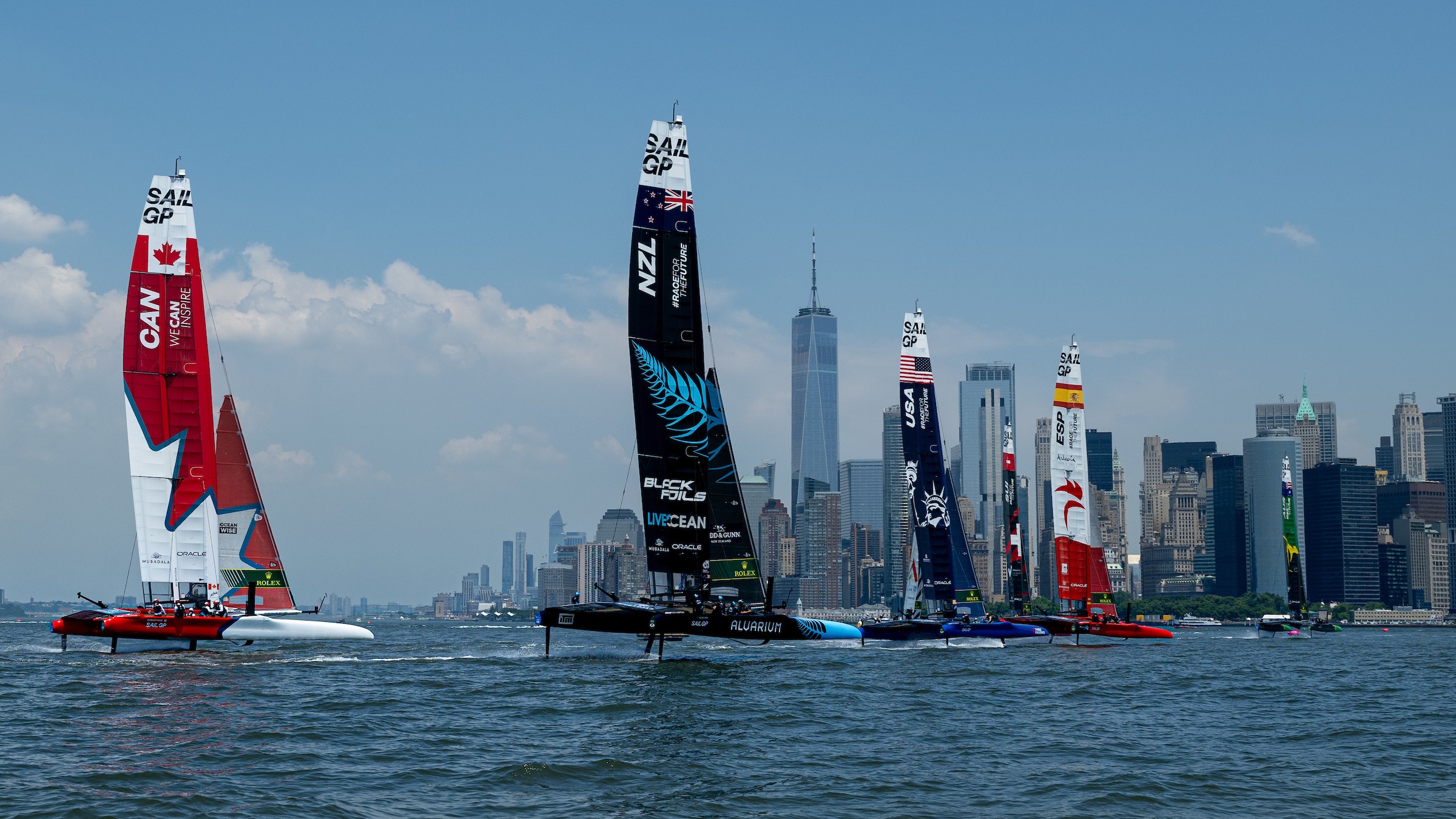 Season 4 // Fleet underway on second day of racing in New York 