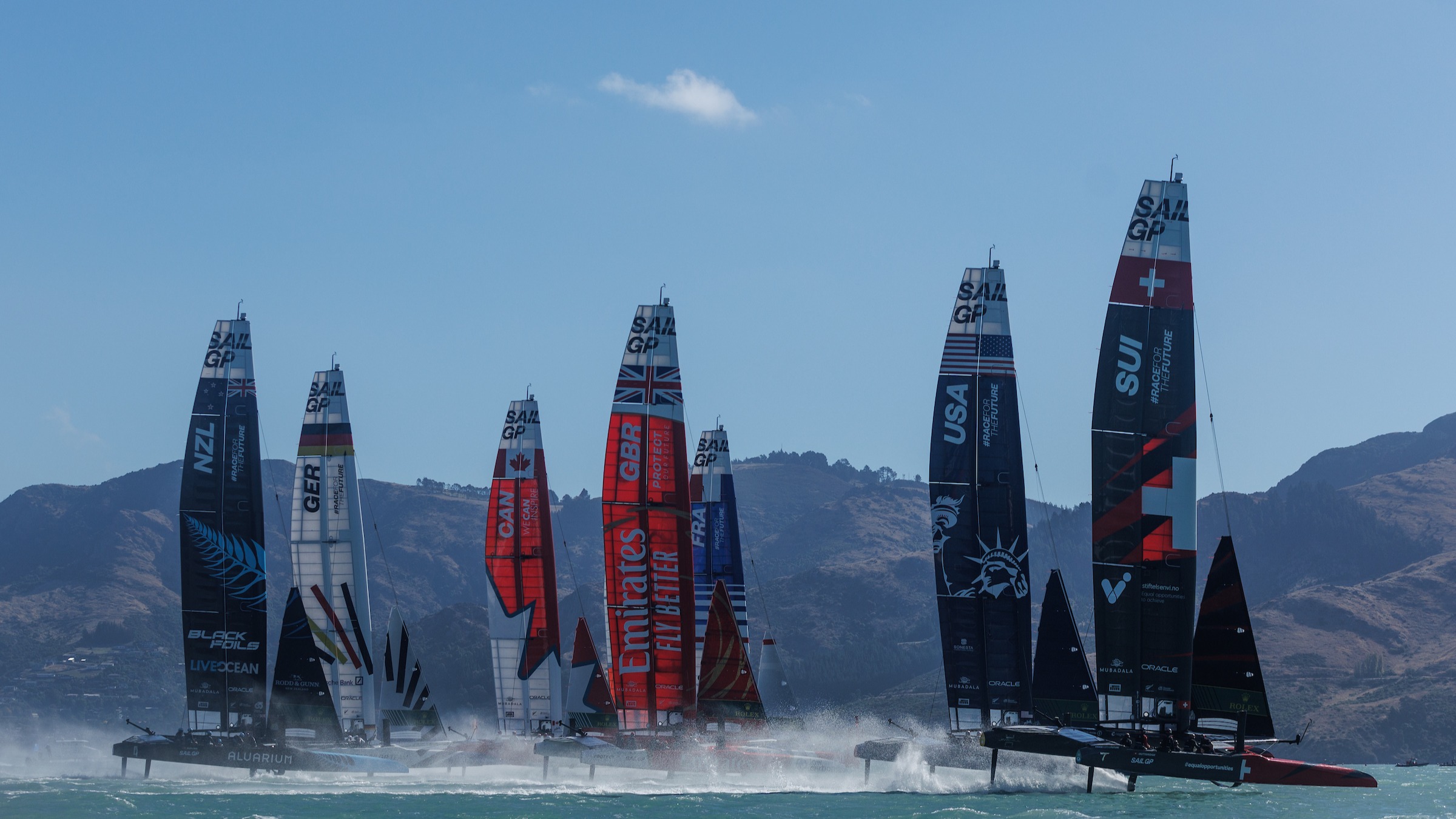 New Zealand // Season 4 // New Zealand lead the fleet