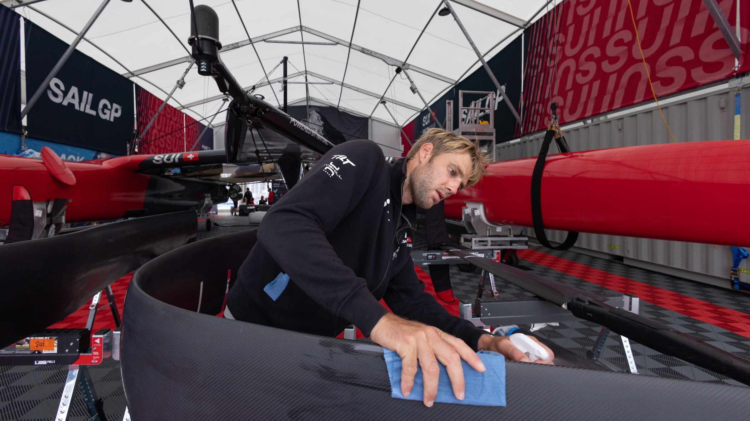 WATCH How do the foils of SailGp's high speed F50 catamaran work? SailGP