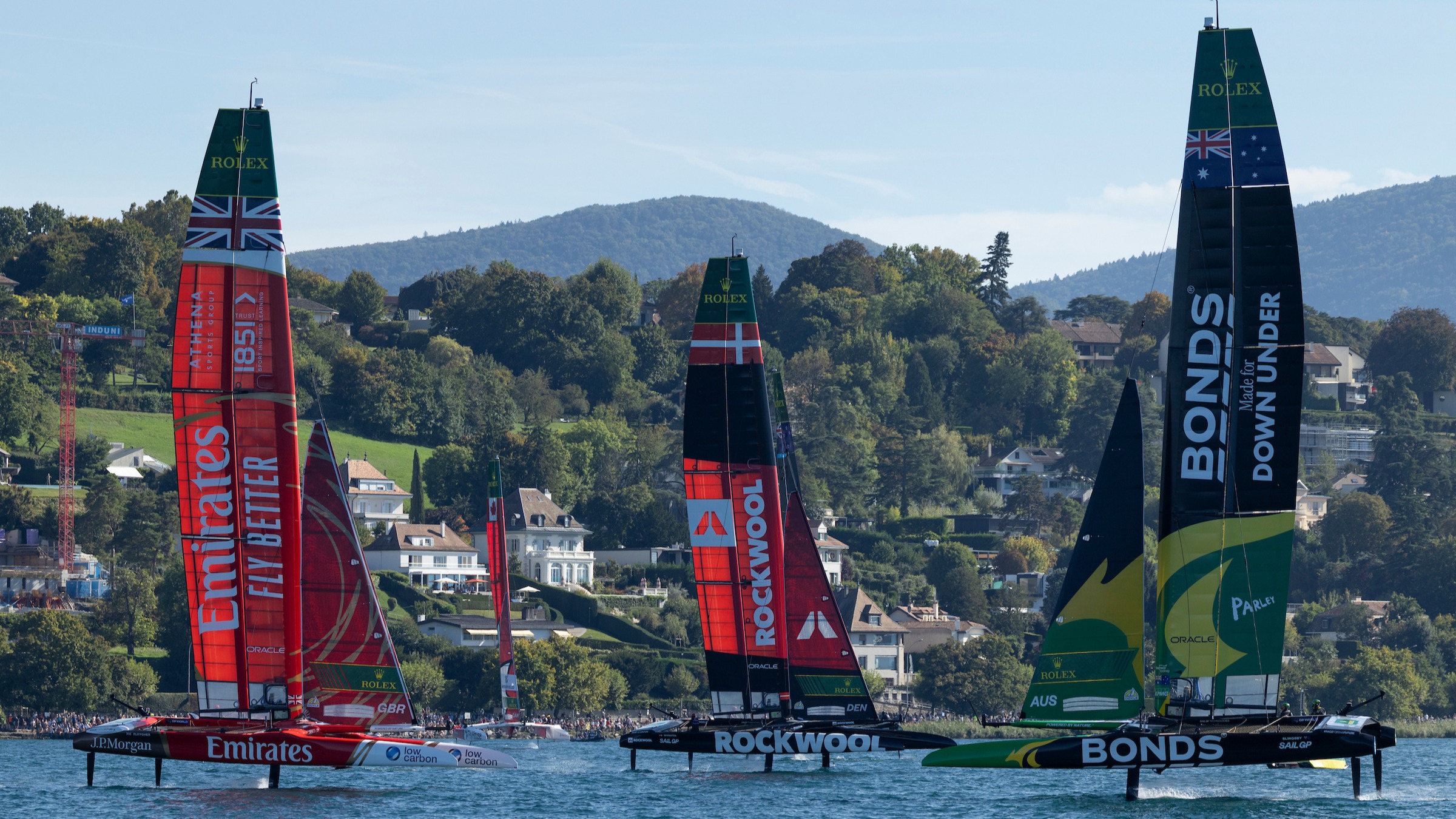 205 Season // Foiling action on Lake Geneva
