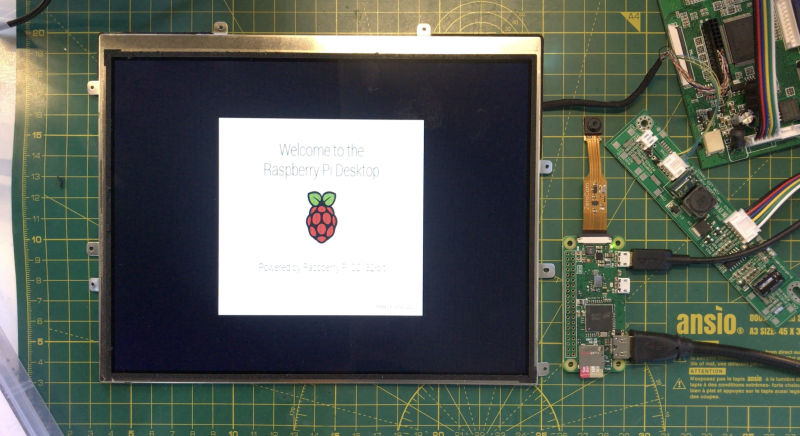 The LCD display has been separated from the iPad and connected to Raspberry Pi Zero W using a driver board