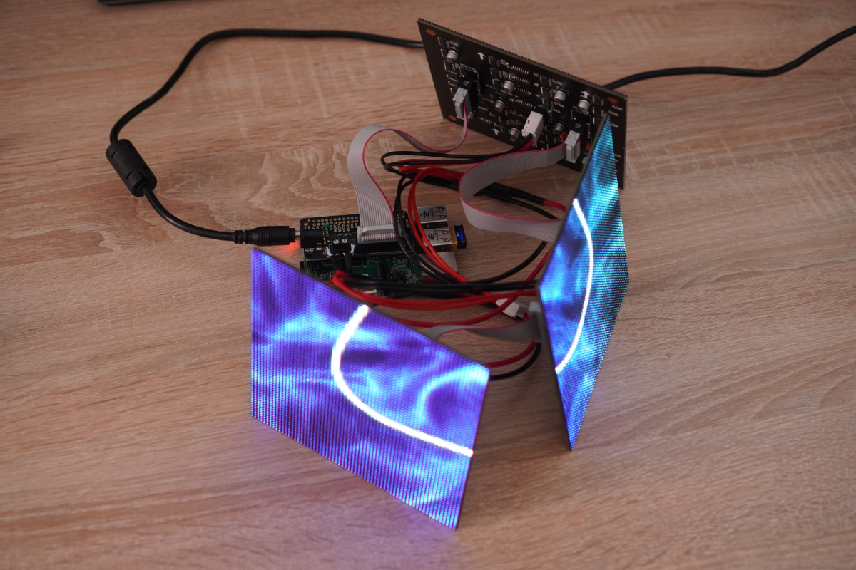 Crowdfunding Watch: A playful LED cube for the Raspberry Pi