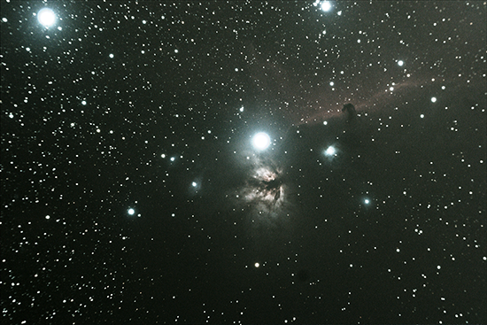 The Horsehead Nebula and Flame Nebula, photographed from Joe’s Alabama driveway with the help of his Raspberry Pi-controlled autoguider 