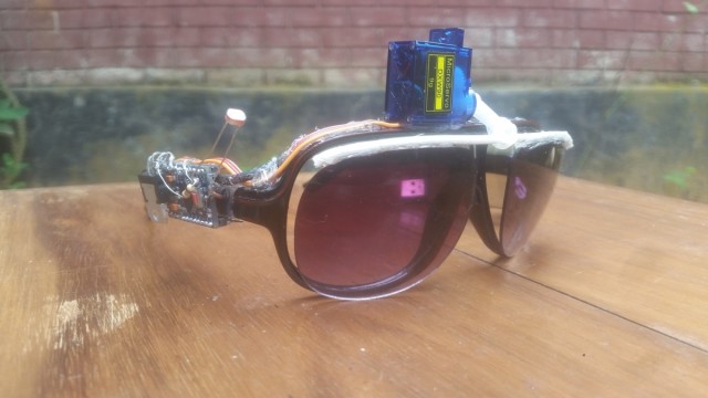 Robot sunglasses 