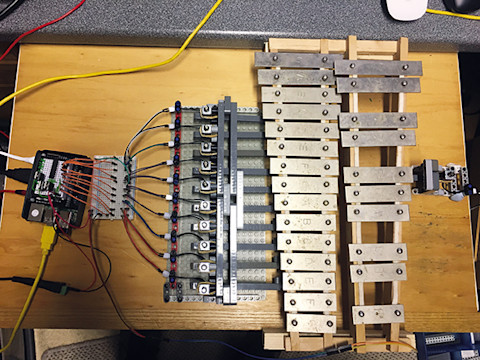 Robot Glockenspiel