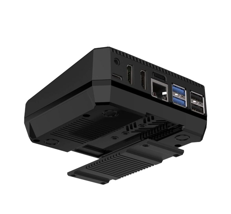 Underneath Argon ONE V3 is a removable thermal heatsink to fit the M.2 NVMe drive. Here we can also see the power button, full-sized HDMI slot, 3.5mm audio jack and Raspberry Pi 5 ports