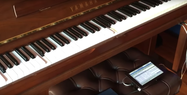 Raspberry Pi Self-Playing Piano