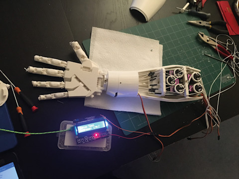 Telepresence Hand robot for hazardous areas