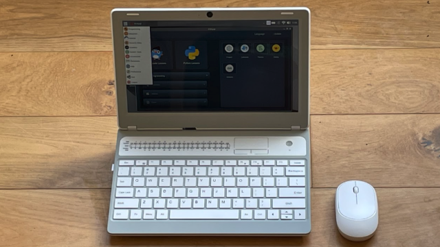 CrowPi L laptop review
