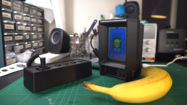 Vectrex Mini: shrunken vintage games console