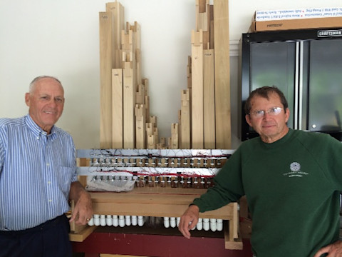 Self-playing pipe organ