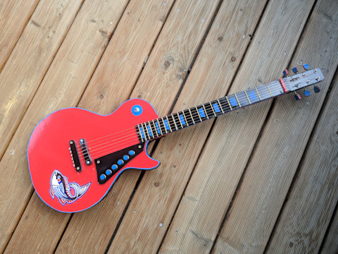 Puitar: Raspberry Pi electric guitar project