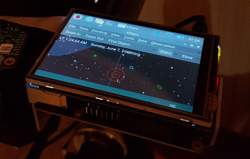 Astronomy programs such as KStars can be installed on Raspberry Pi to provide a map of the night sky
