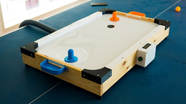 DIY Air Hockey Table