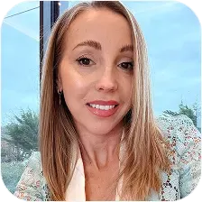 Dr Rhiannon Bray