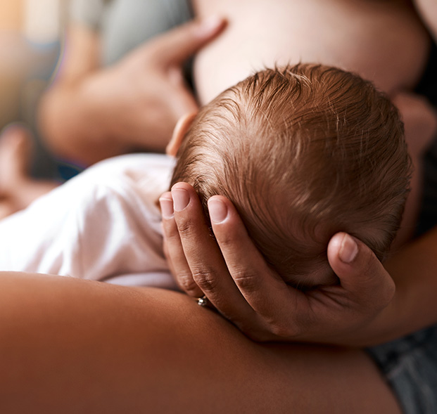 Lactancia-materna-del-recien-nacido-desktop