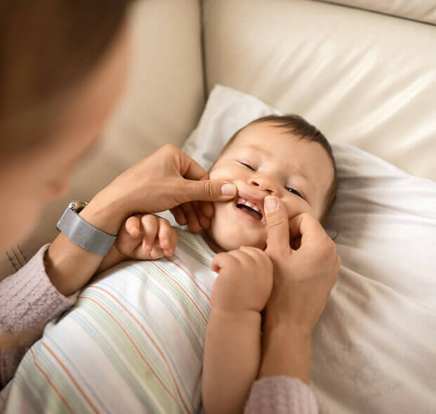 RD-primeros-dientes-primeros-sintomas-aprendiendo-con-Pequenin-desktop