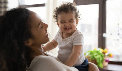 EC-sintomas-cuando-salen-los-dientes-a-bebes-previsualizacion