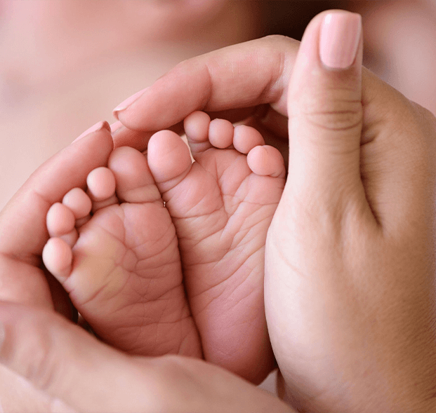 Ideas-divertidas-para-fotos de-bebés-en-casa-interna-desktop