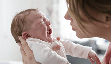 ¿Qué hacer cuando tu recién nacido tiene cólico del lactante?