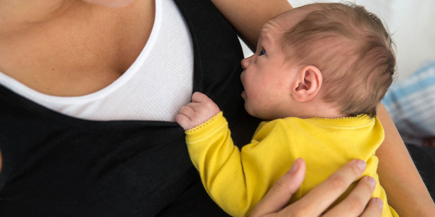 que-es-y-como-evitar-el-pujo-en-los-bebes-desktop