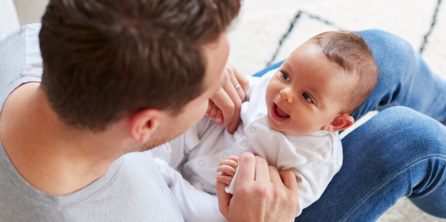 Cómo estimular a un bebé de 3 meses