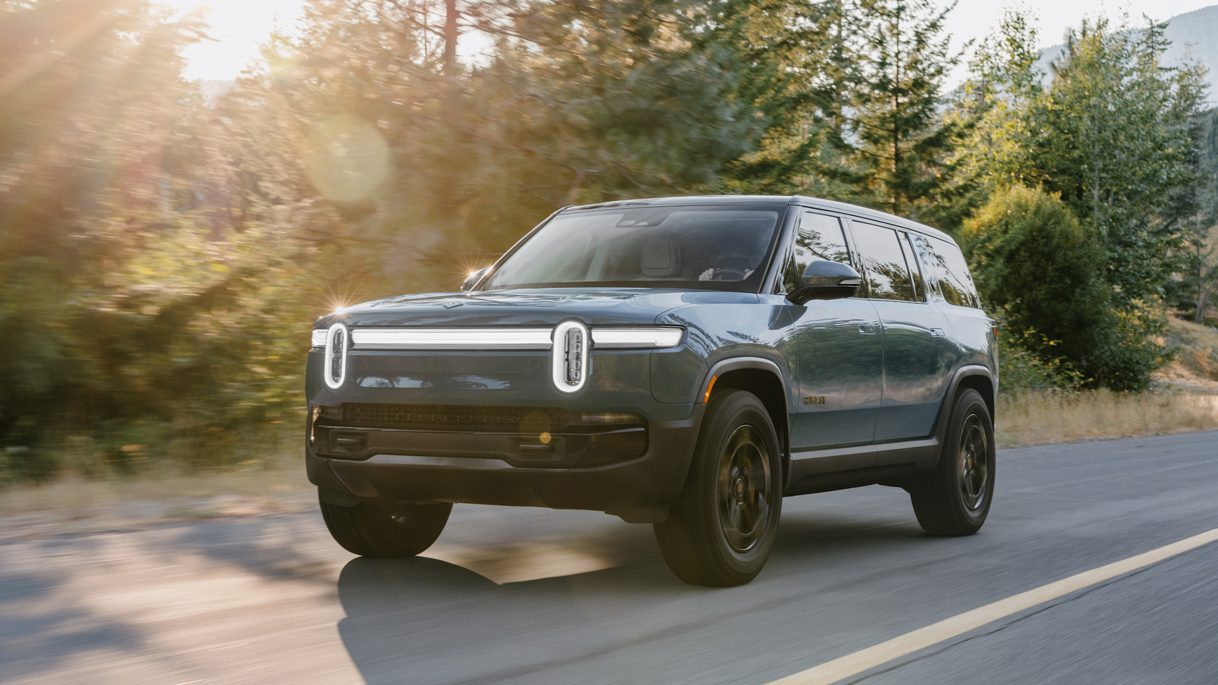 Ảnh minh hoạ Rivian R1S