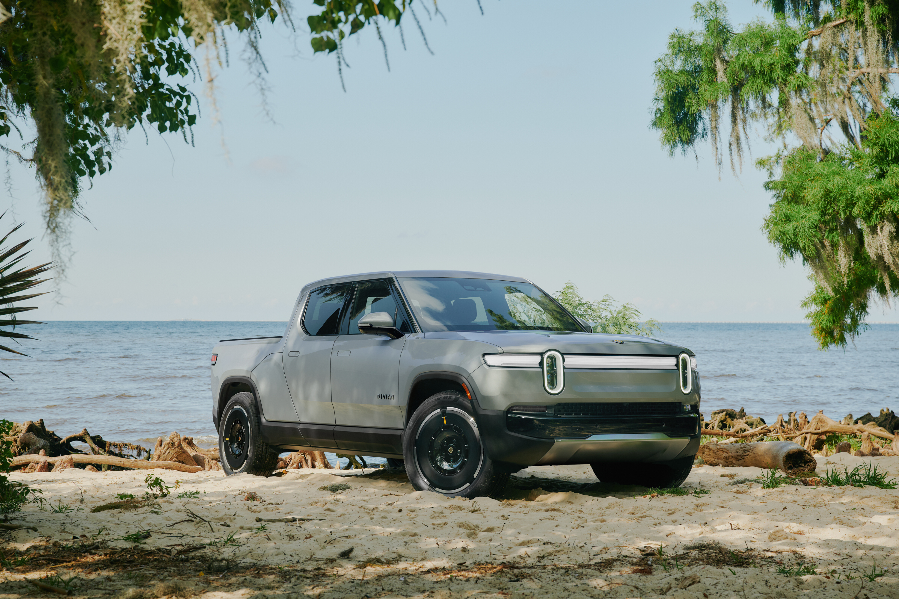 rivian.com