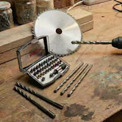 accessoires pour outils électriques sur un établi