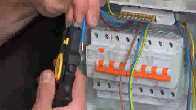 Tutorial - Elektra - Comment réaliser le branchement des circuits et de la mise à la terre au tableau électrique ? - Thumbnail