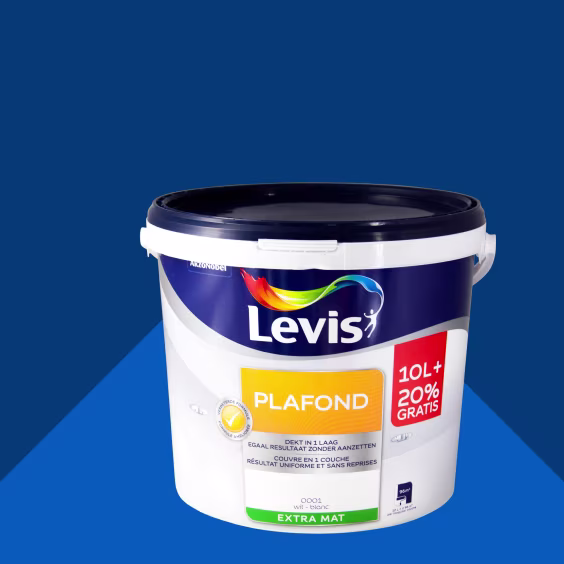 Witte verfemmer van Levis Plafond Extra Mat met rode actielabel 10L+20% gratis op blauwe achtergrond.