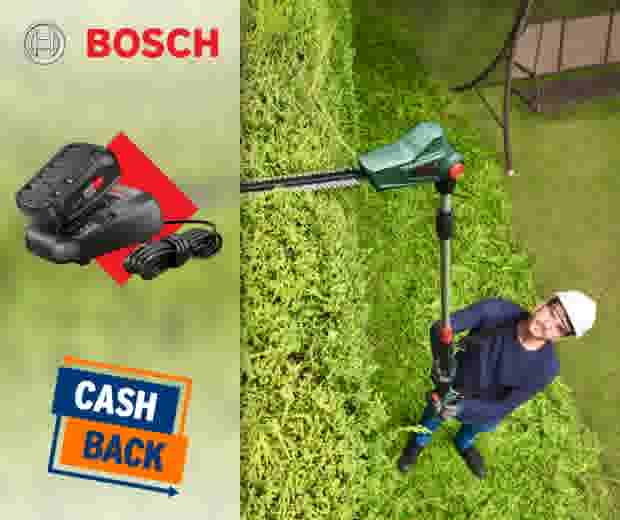 Homme utilisant un taille-haie Bosch sur perche dans un jardin, avec batterie et offre de remboursement affichées.