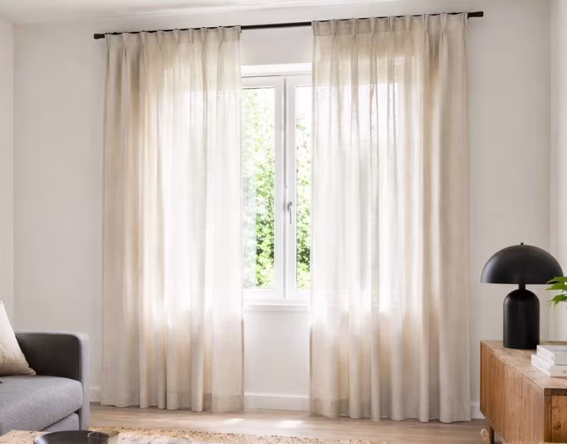 Raamdecoratie voor de woonkamer