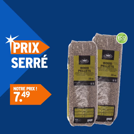 Deux sacs de granulés de bois de 15 kg avec badge éco-responsable sur fond bleu, prix serré 7,49€ affiché.