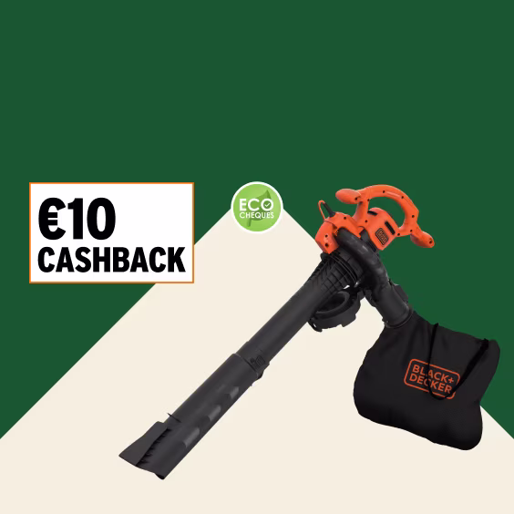 Black+Decker bladblazer met opvangzak op groene achtergrond met €10 cashback en ECO Circuit label