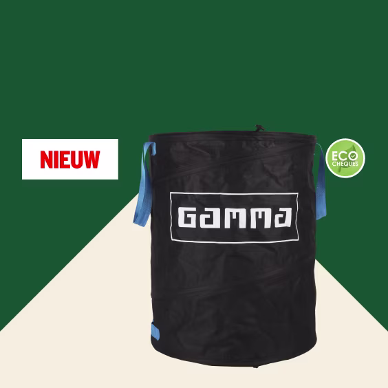 Zwarte tuinafvalzak van Gamma met blauwe handvatten en eco-circulair logo op groene achtergrond met label 'NIEUW'